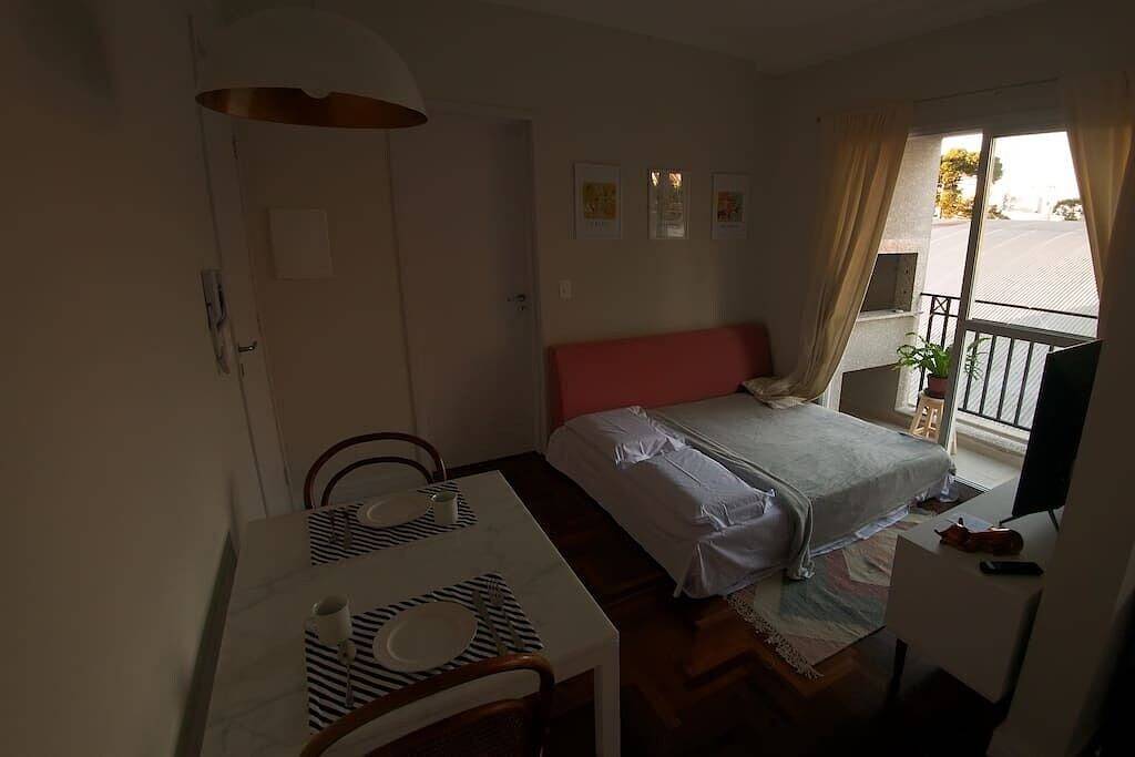 Ganze Wohnung, Schöne neue Parque Barigui Wohnung mit Garage in Curitiba, Paraná