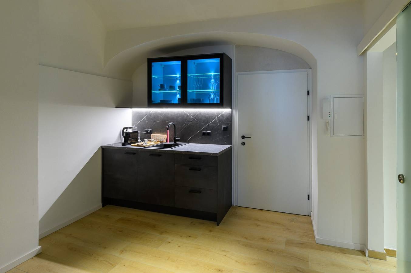 Ganze Wohnung, Ferienwohnung "Gasthof Alte Post - Top 6 Ascona" mit Bergblick & Wlan in Gmünd in Kärnten, Lieser-Maltatal