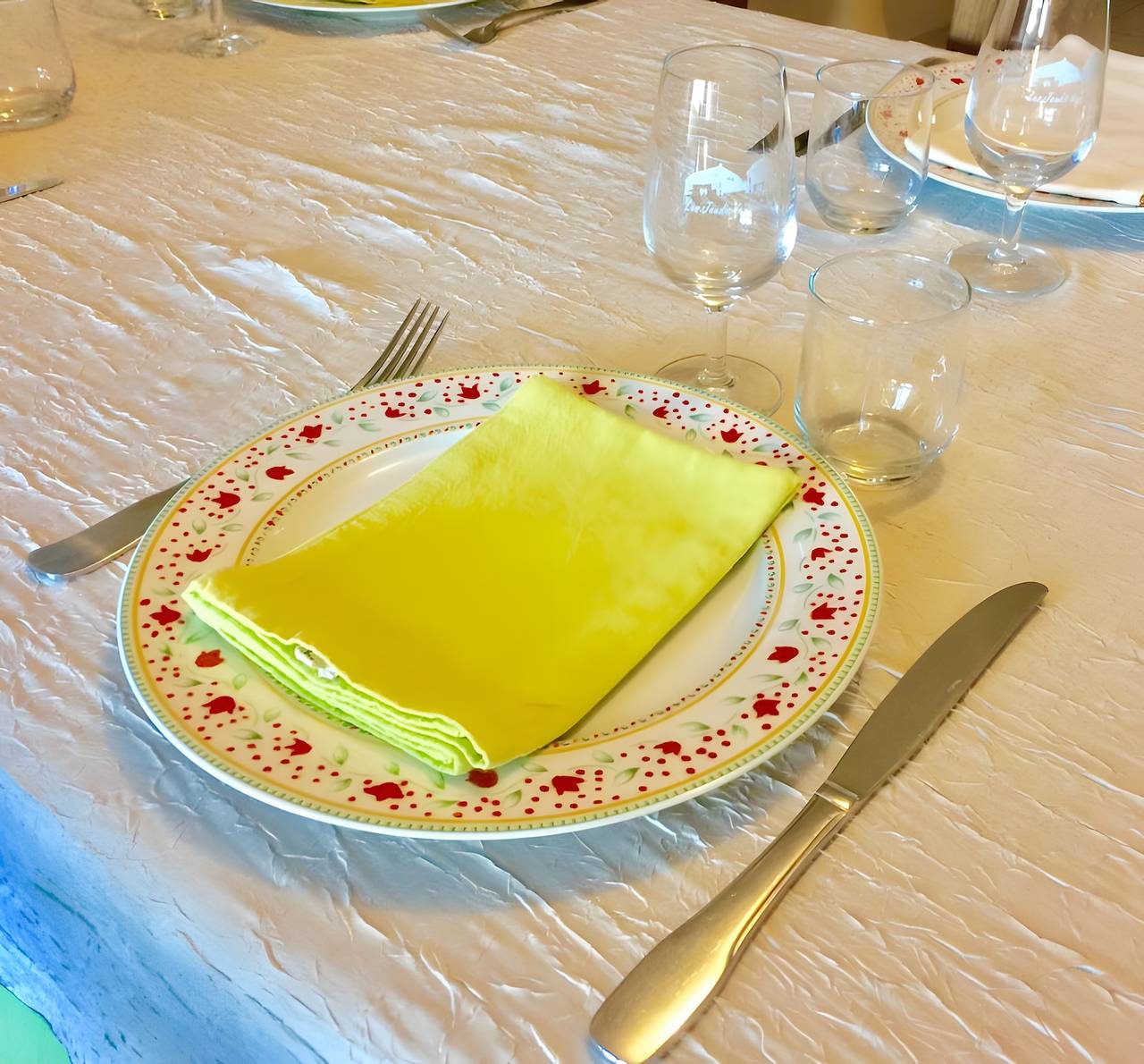 Bed and Breakfast 'Printemps' mit gemeinsamer Terrasse, privatem Garten und Wlan in Salinelles, Mittelmeerküste (Frankreich)