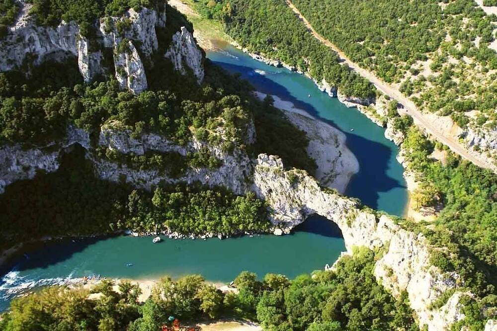 Location De Vacances pour 6 Personnes dans Les Vans, Parc national des Cévennes