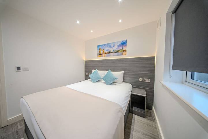Apartamento entero, Apartamento-Lujoso-Baño privado-One Bedroom in Redbridge, Londres