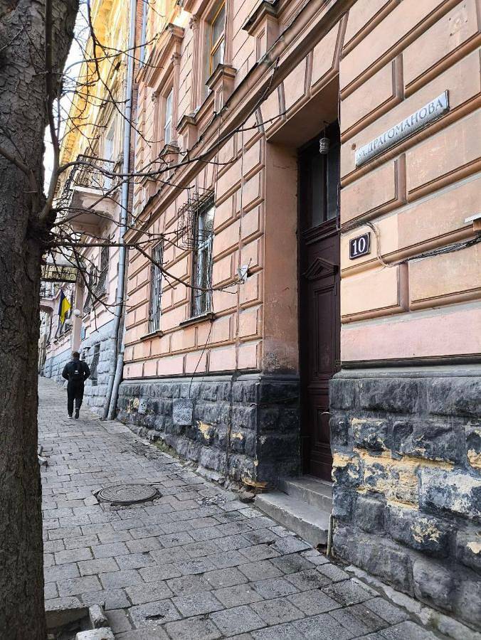 Ganze Wohnung, Апартаменти in Lviv, Oblast Lemberg