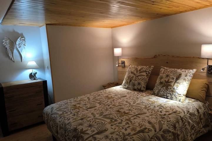 Chambre d’hôte pour 2 personnes, avec jacuzzi et jardin à Singles (Puy-de-Dôme) - 2