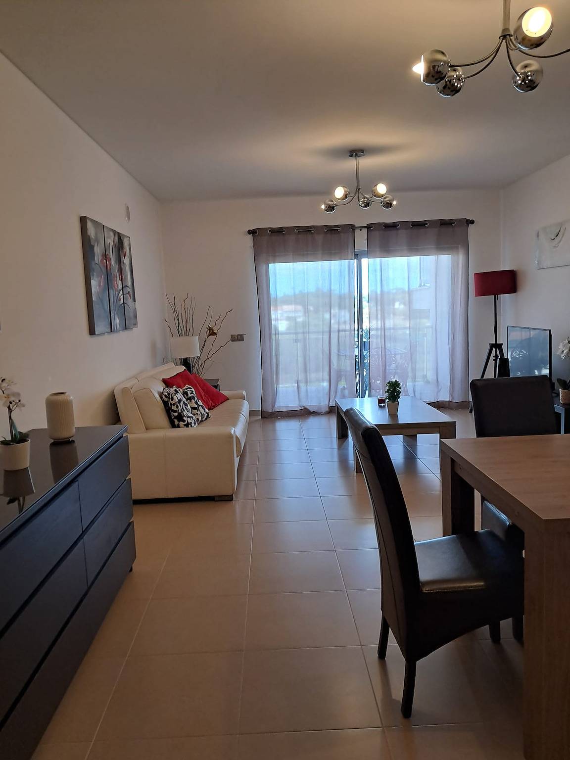 Appartement entier, Appartement de vacances pour 5 personnes avec piscine in Quarteira, District de Faro