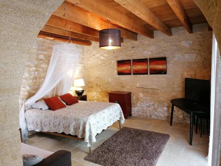 Gîte pour 2 personnes, avec jacuzzi et terrasse à Saint-Hilaire-d'Ozilhan - 3