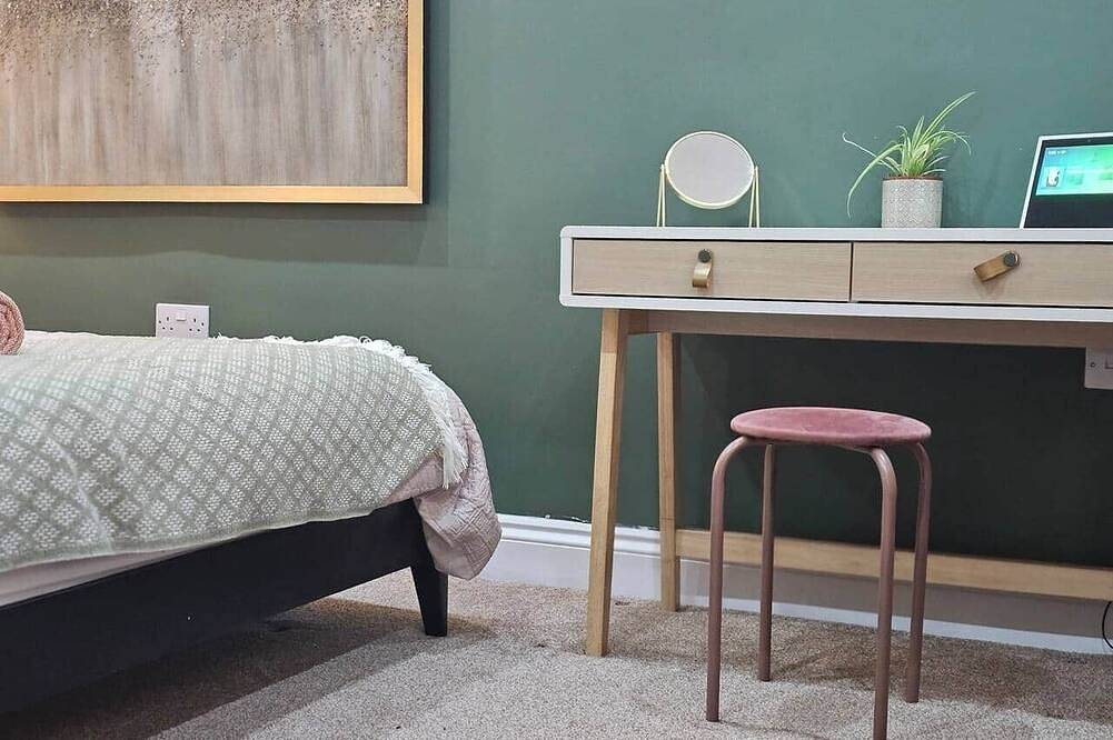 Appartement entier, Stay Zen Apartments - Garden & Free Parking Woking in Woking, Surrey