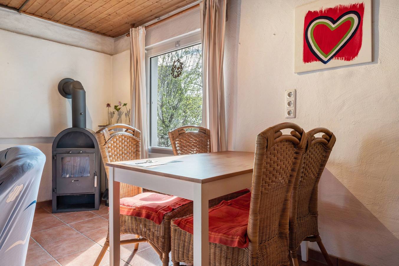 Ganze Wohnung, Ferienwohnung 'Süderhuus' mit privater Terrasse, privatem Garten und Wi-Fi in Wangerland, Nordseeküste