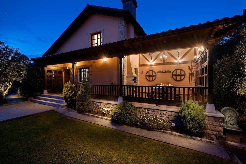 Offer gift sella descent for stays from 7 to 11 September in Llanes, Costa Verde (Spain)