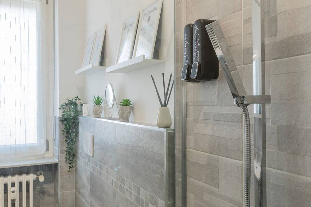 Ganze Wohnung, [2 camere, balconi, Ca] Casa Minù in Moncalieri, Turin Provinz