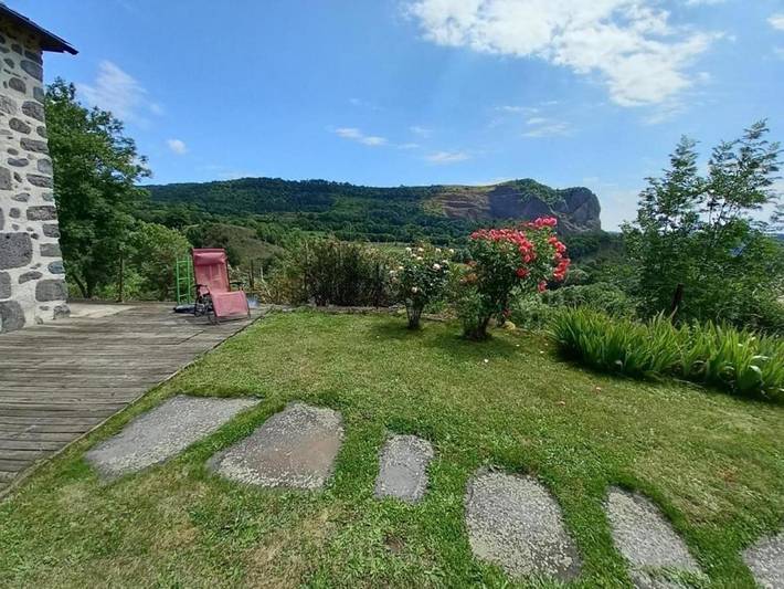 Location de vacances pour 4 personnes, avec Terrasse et Jardin à Neussargues-Moissac - 2