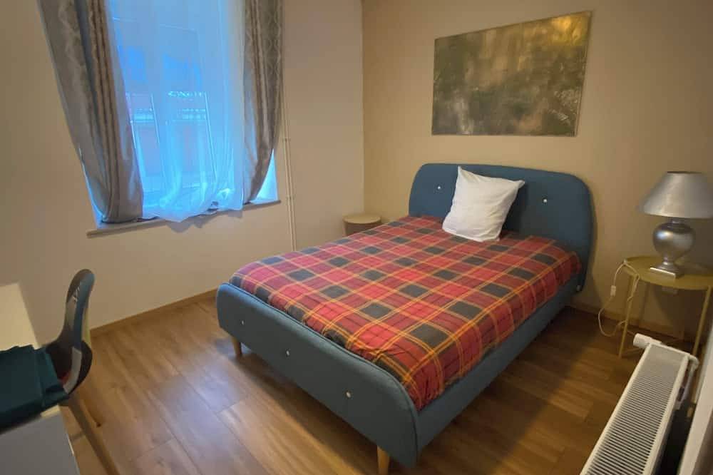 Geheel appartement, Gîte Soultzeren Ideal for adult travellers, maximum 3 people  in Soultzeren, Parc naturel régional des Ballons des Vosges