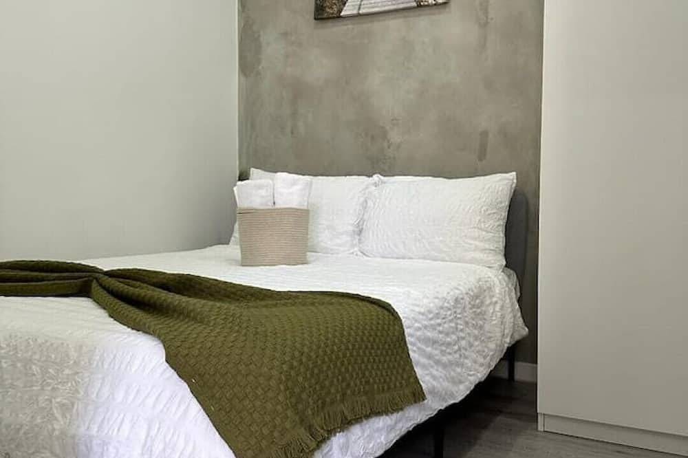 Cosy newly refurbished 1-bed flat, just a 5-min walk from Buarcos beach in Praia de Buarcos, Figueira da Foz