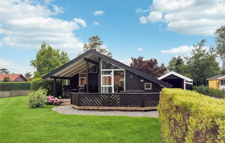 Ferienhaus für 5 Personen, mit Terrasse und Garten in Dyngby Strand