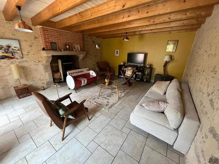 Location de vacances pour 8 personnes, avec balcon ainsi que jardin et vue à Mortagne-sur-Sèvre - 2