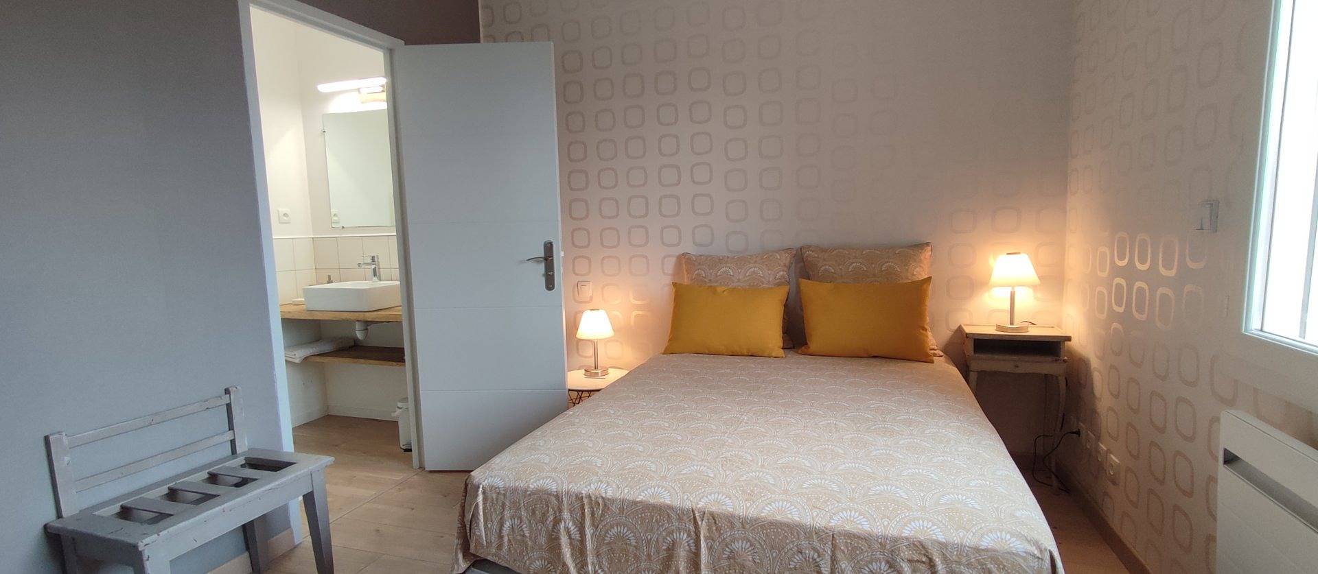 Chambres d'hôtes les Hauts de Grazac - Chambre Familiale étage in Grazac (Tarn), Région d'Albi