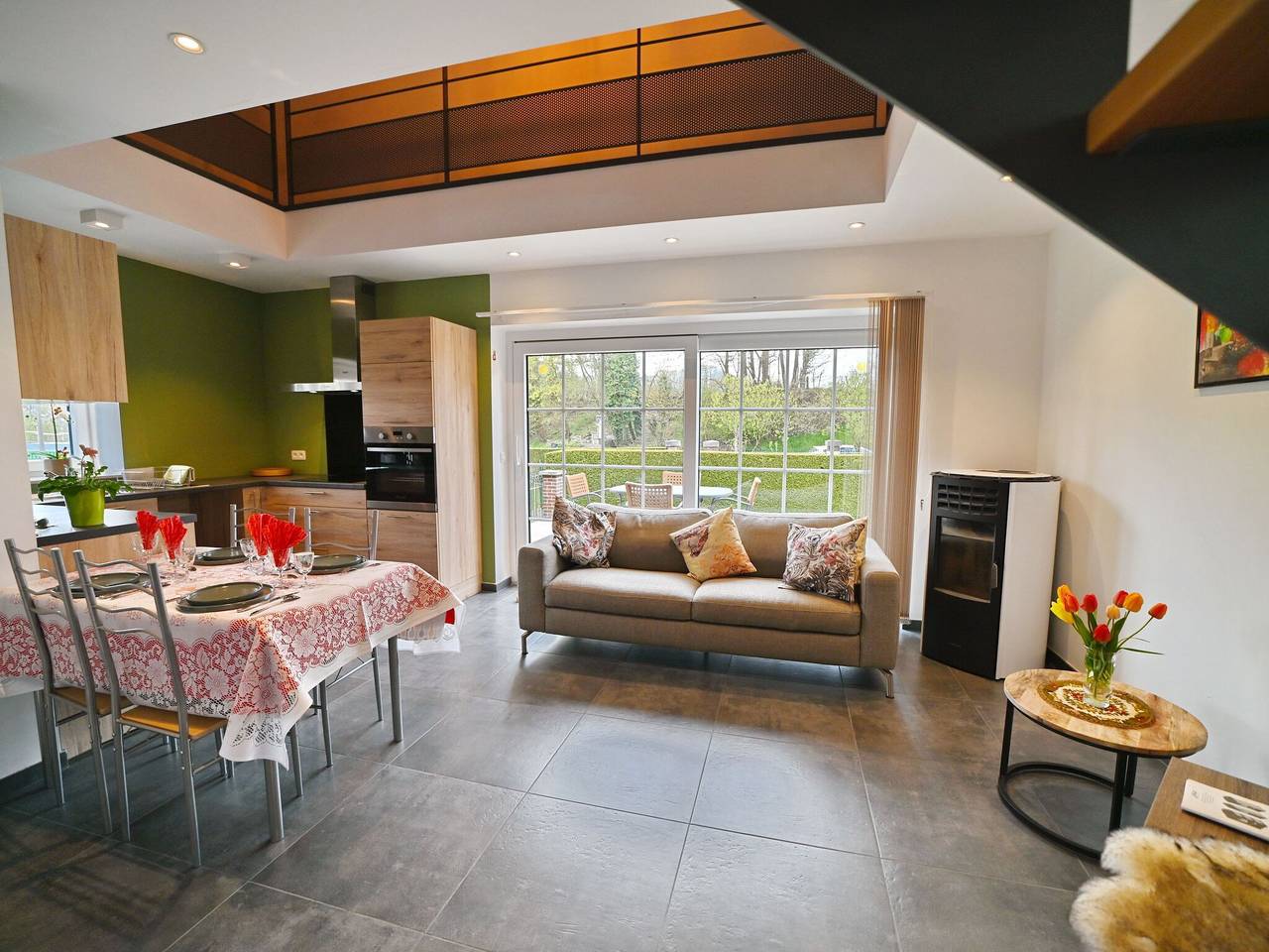 Vakantiehuis bij de Ourthe, België in Fronville, Hotton