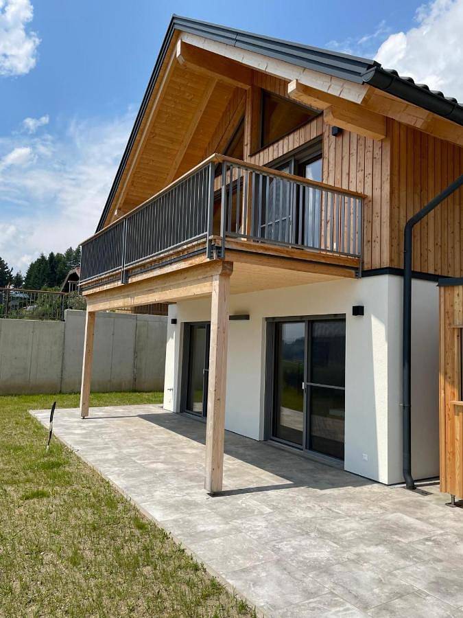 Chalet für 4 Personen, mit Garten und Ausblick sowie Sauna und Terrasse - 1