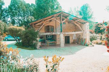 Chambre d’hôte pour 4 personnes, avec jardin à L'Isle-Bouzon