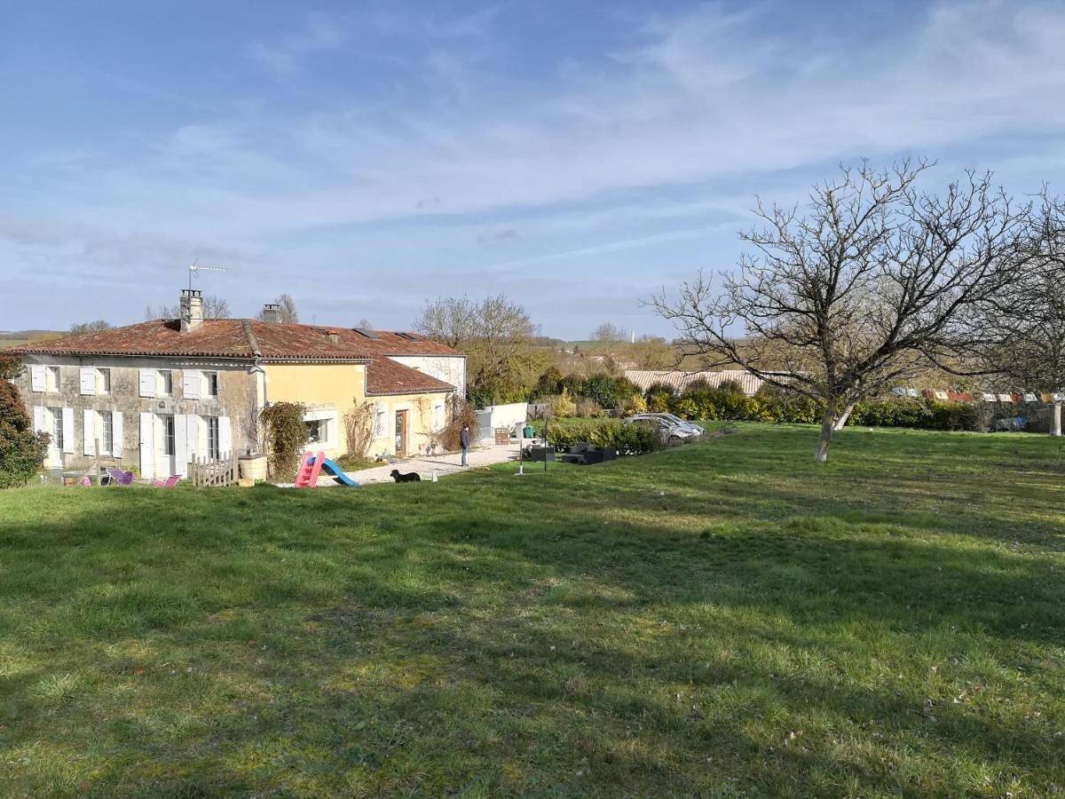 Les Marmottes Charentaises in Tonnay-Boutonne, Région de Saint-Jean-d'Angély
