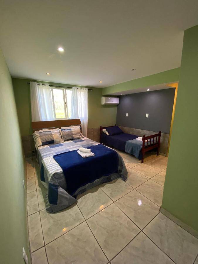 Maison d’hôte pour 3 personnes, avec piscine et jardin dans Região Metropolitana do Rio de Janeiro