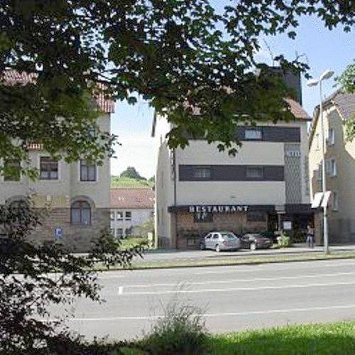 Hotel für 2 Personen, mit Garten