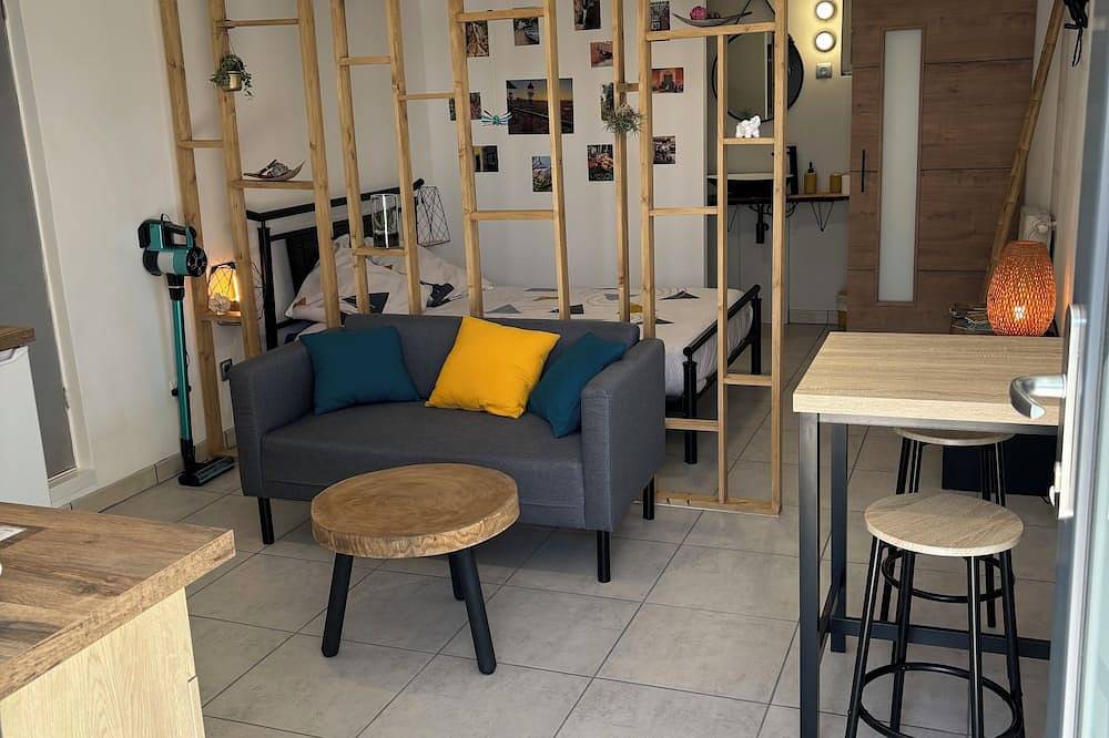 Appartement entier, Studio cosy et tranquille in Équeurdreville-Hainneville, Cherbourg-en-Cotentin