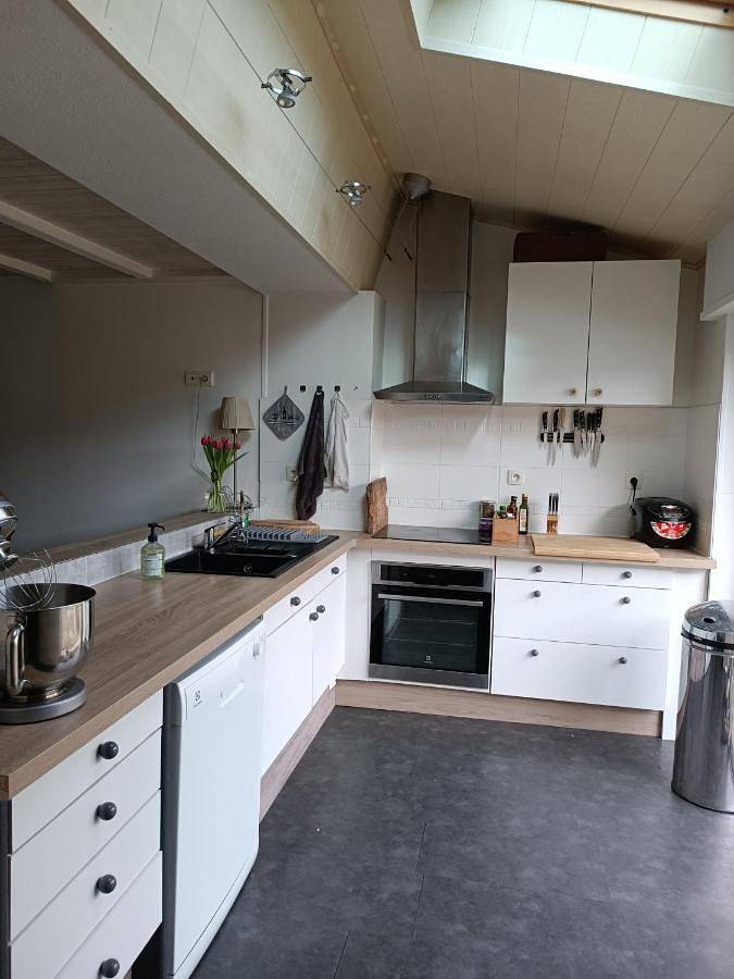 Location de vacances pour 4 personnes, avec vue et terrasse à Chambretaud - 4