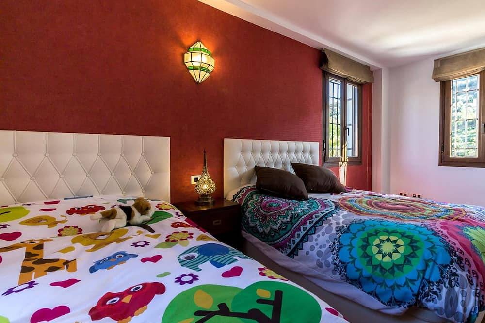 Magnífica casa con piscina, jardín y vistas in Saleres (Granada), El Valle