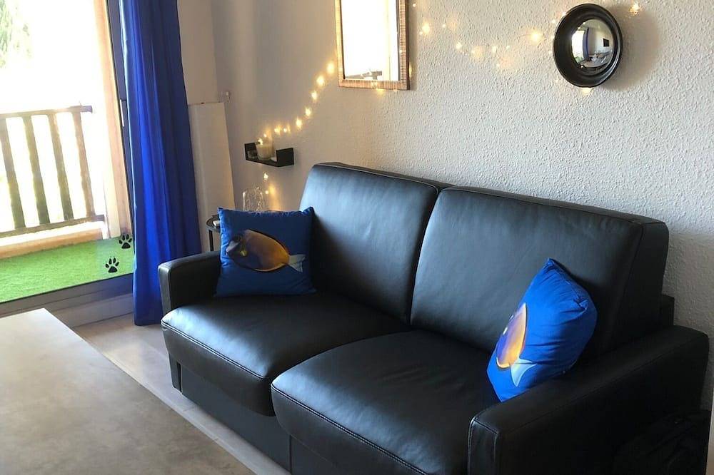 Appartement entier, Superbe Appartement Au Calme A Sanary in Sanary-sur-Mer, Région de Toulon