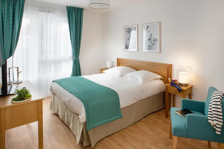 Aparthotel para 2 personas, con jardín además de sauna y piscina, Se admiten mascotas - 1