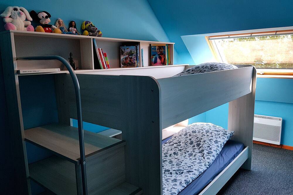 House with sauna. Internet, Comfortable, Beaches 5mn. Golf 2mn in Lamballe-Armor, Côte de Goëlo