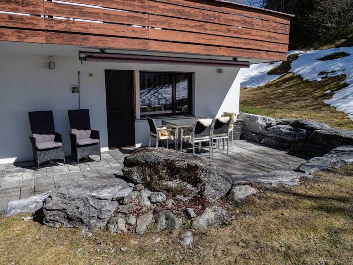 Ganze Ferienwohnung, Ferienwohnung Casa Sogn Giacun Guyet Brigels - 3.5 Zimmer Ferienwohnung für max. 4 Pers. im Eg in Brigels, Alpenarena
