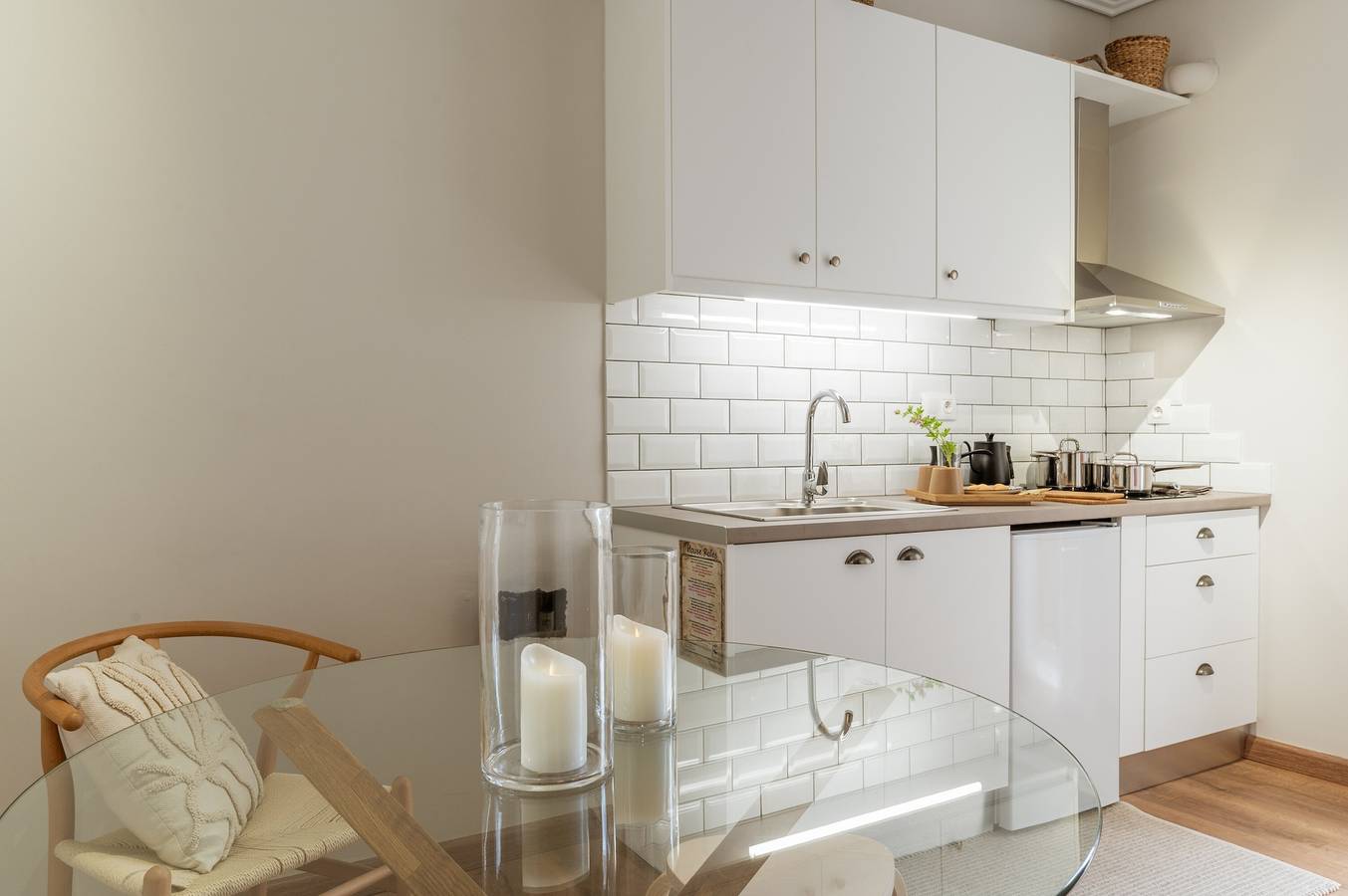 Appartement 'Meliti Kalamata' met Uitzicht op de Bergen, Wifi en Airconditioning, foto 8