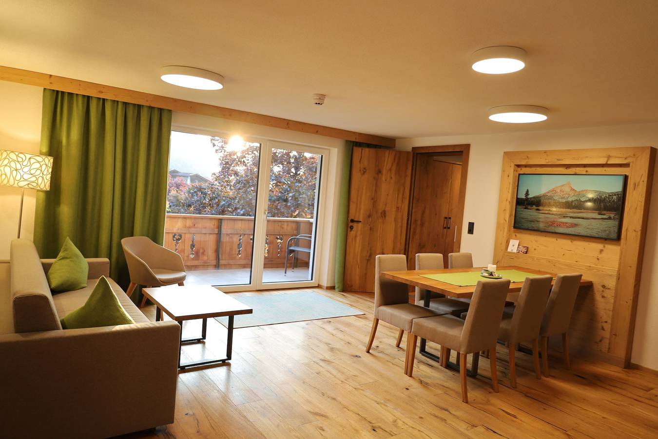 Ganze Ferienwohnung, Appartement Strolz - Kohlberg 306 in Bichlbach, Ammergauer Alpen (Österreich)