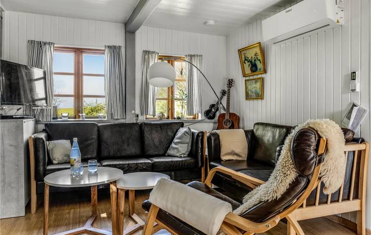 Location de vacances pour 6 personnes, avec Terrasse ainsi que Jardin et Sauna dans Borre - 4