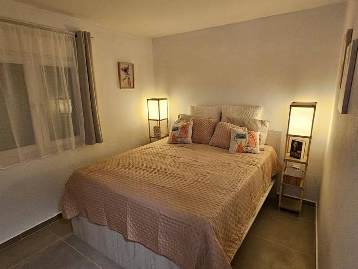 Casa vacanza per 6 persone, con piscina e balcone - 1