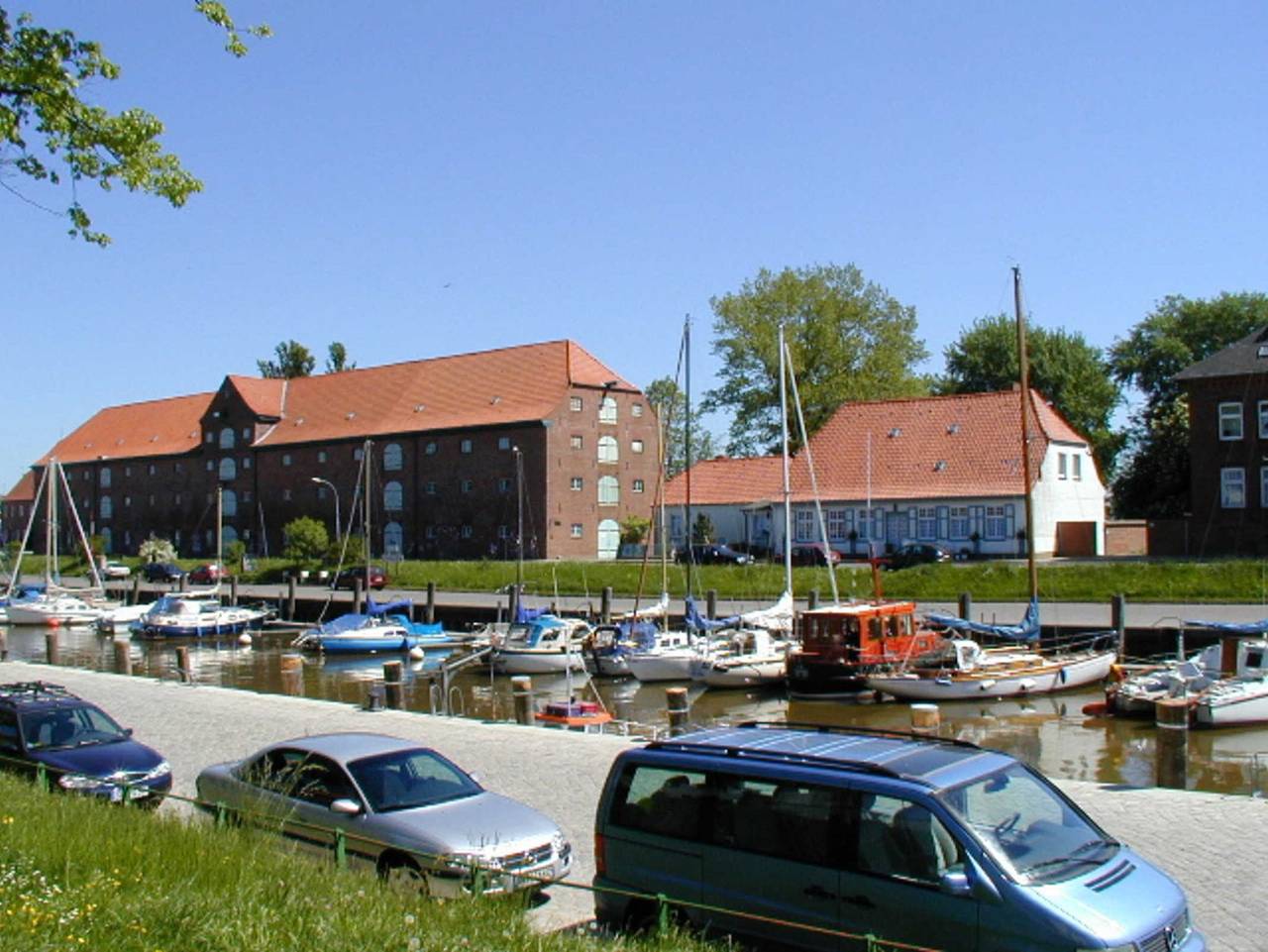 Ganze Ferienwohnung, Ferienwohnung Haß - Ferienwohnung Reethaus in Tönning in Tönning, Halbinsel Eiderstedt