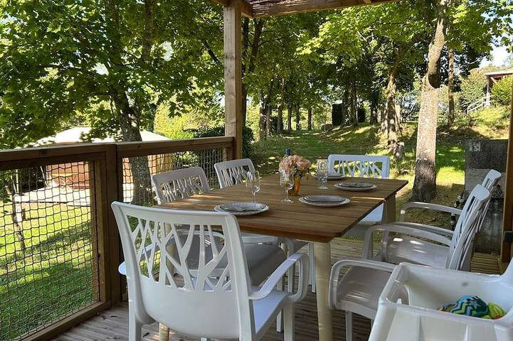 Gîte pour 6 personnes, avec piscine, animaux acceptés dans Éclassan