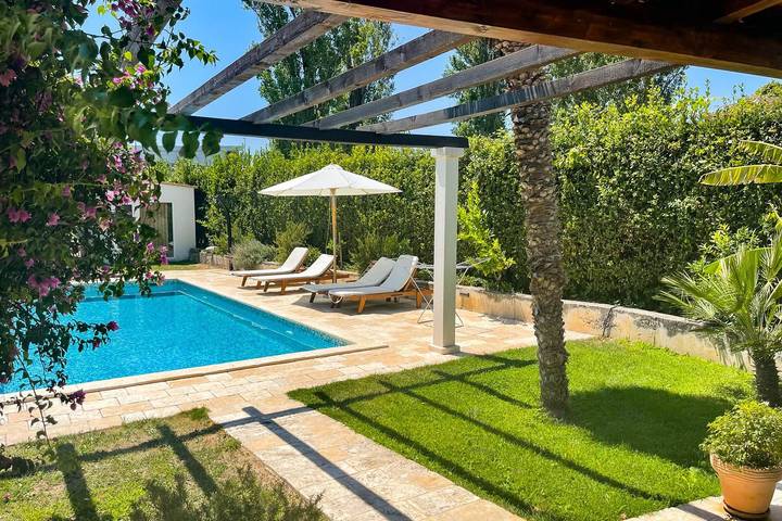 Villa pour 6 personnes, avec terrasse ainsi que jardin et jacuzzi à Solin - 2