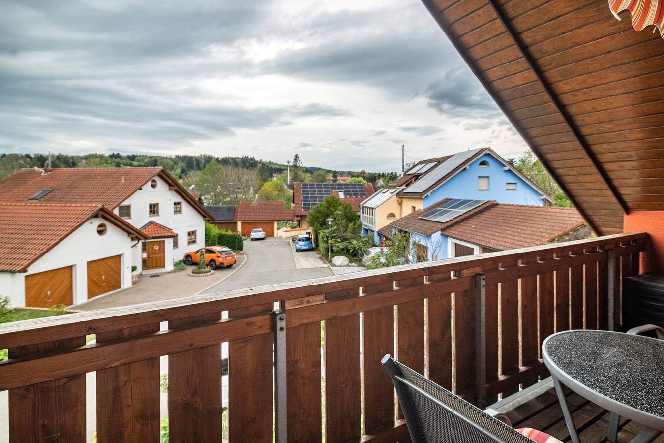 Ganze Wohnung, Ferienwohnung 'Ottow' mit Balkon und Wi-Fi in Wilhelmsdorf, Region Bodensee-Oberschwaben