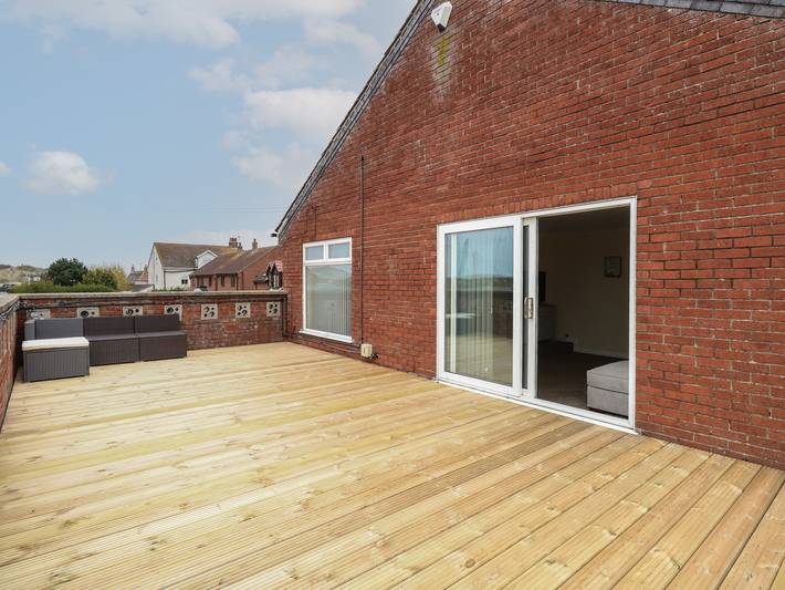 Cottage for 7 people, with Terrace and Garden in Sea Palling