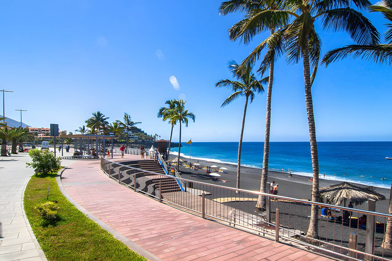 Entire apartment, Apartment 'Naos' with Sea View, Wi-Fi and Air Conditioning in Puerto Naos, Los Llanos de Aridane