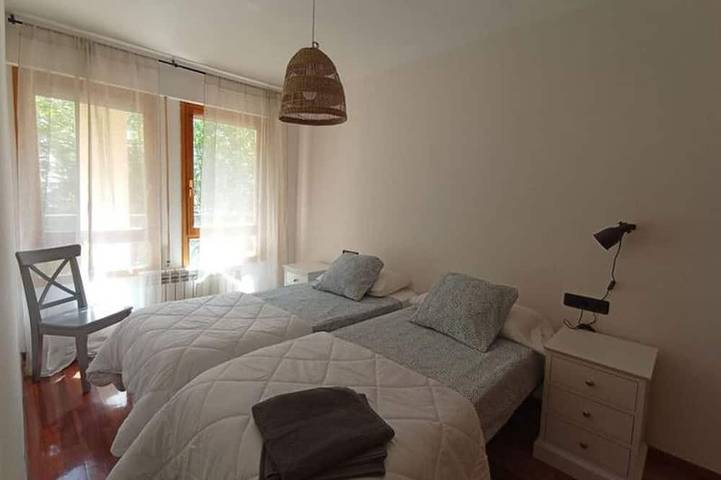 Ganze Wohnung, Modernes Apartment in Canfranc mit Terrasse in Candanchú, Canfranc
