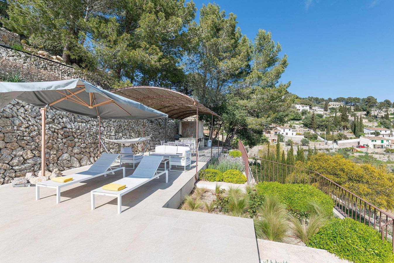 Can Cabellut - Villa mit privatem Pool und Bergblick - Kostenloses Wlan in Galilea, Puigpunyent
