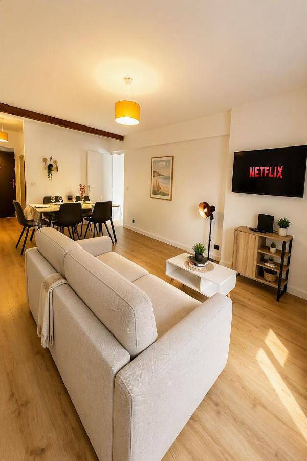 Gîte pour 4 personnes, avec Terrasse dans Thermes des Arènes - 4