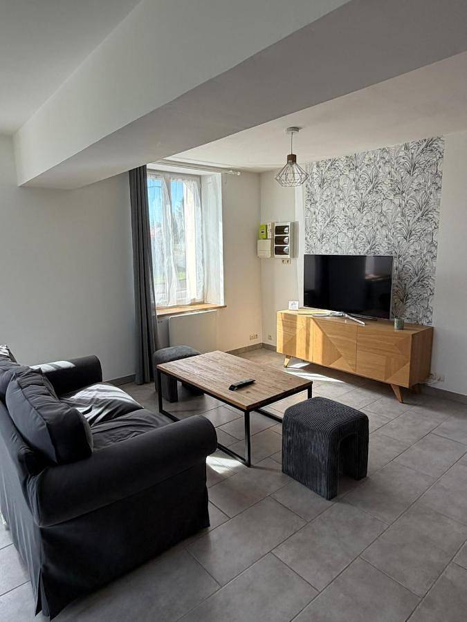 Gîte pour 6 personnes, avec Terrasse et Jardin à Belleville-sur-Loire