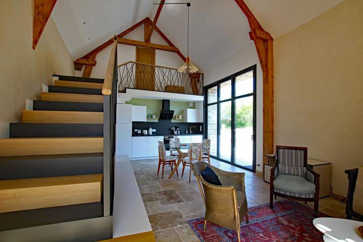 Gîte pour 4 personnes, avec jardin à Réville - 2