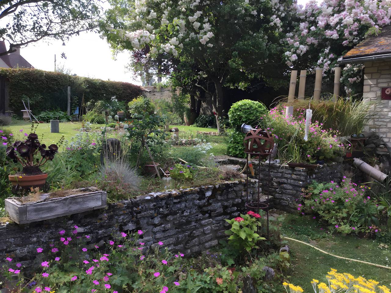Casa de huéspedes «La Petite Pomme» con terraza, jardín y Wi-Fi in Hermanville-sur-Mer, Región de Caen