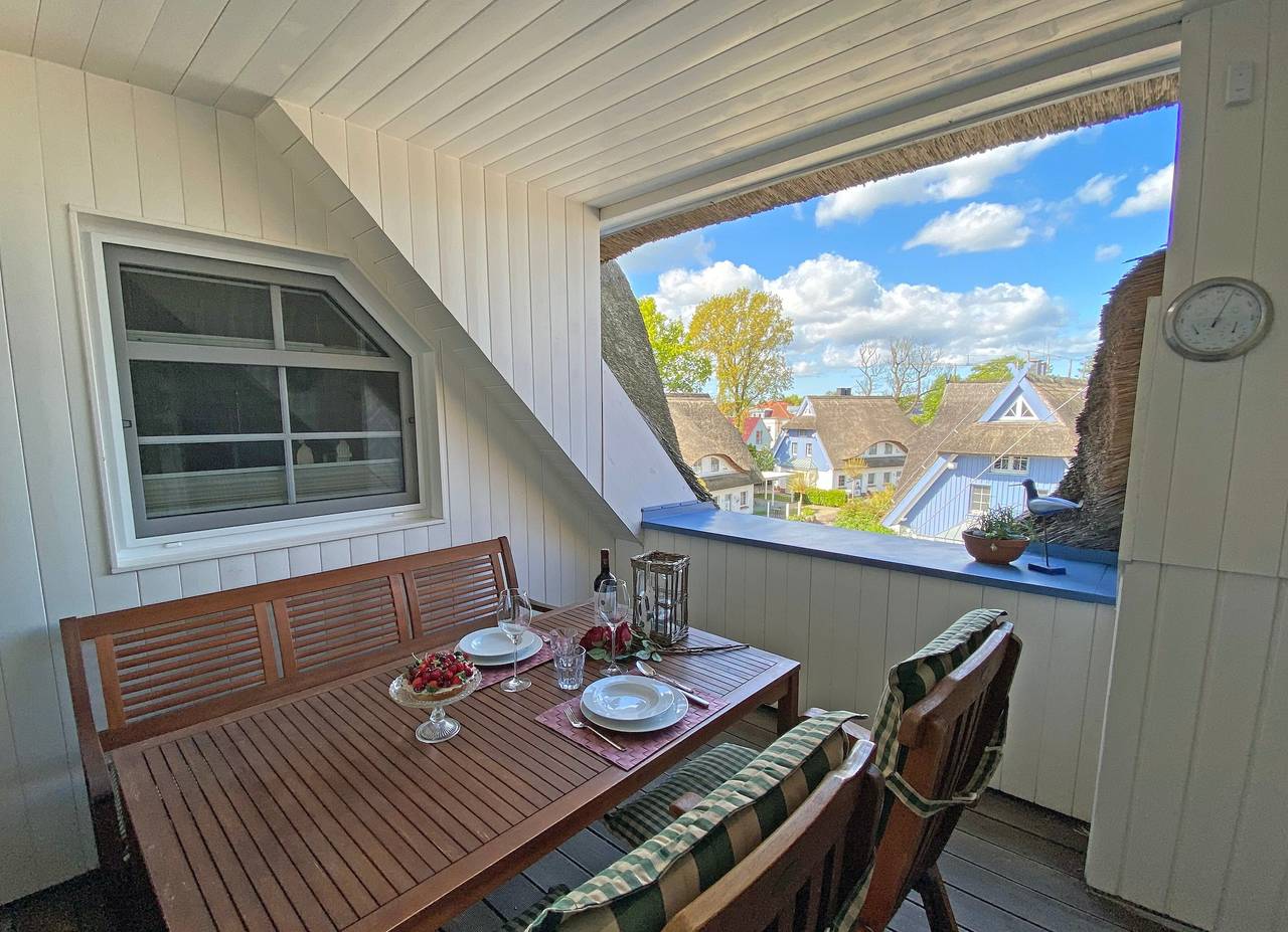 Entire apartment, Wellness & Living in the Thatched Roof House Apartment 19 'Wellness Residence' in Zingst, Peninsula Fischland - Darss - Zingst