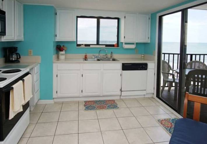 Vacation rental for 6 people, with balcony and pool, with pets in North Myrtle Beach